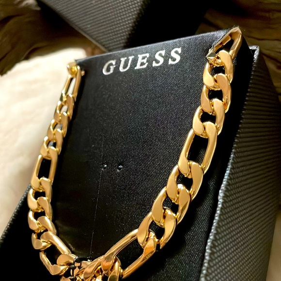 ⚜️GUESS®️ Link Cubana Style Chain⚜️ - Picture 3 of 5